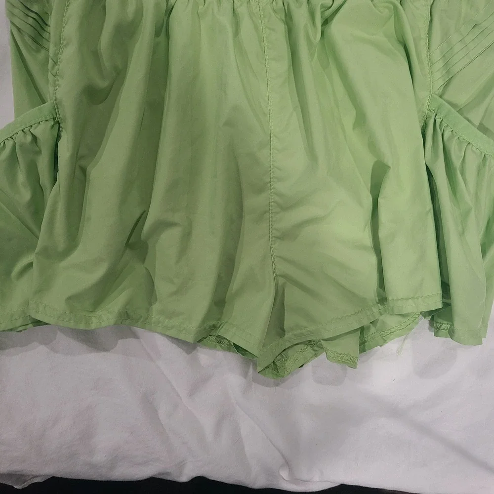 FP Movement Get Your Flirt On Shorts Womens Large Lime Green Smocked High Rise